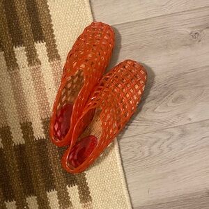 Red-Orange Jelly Flats